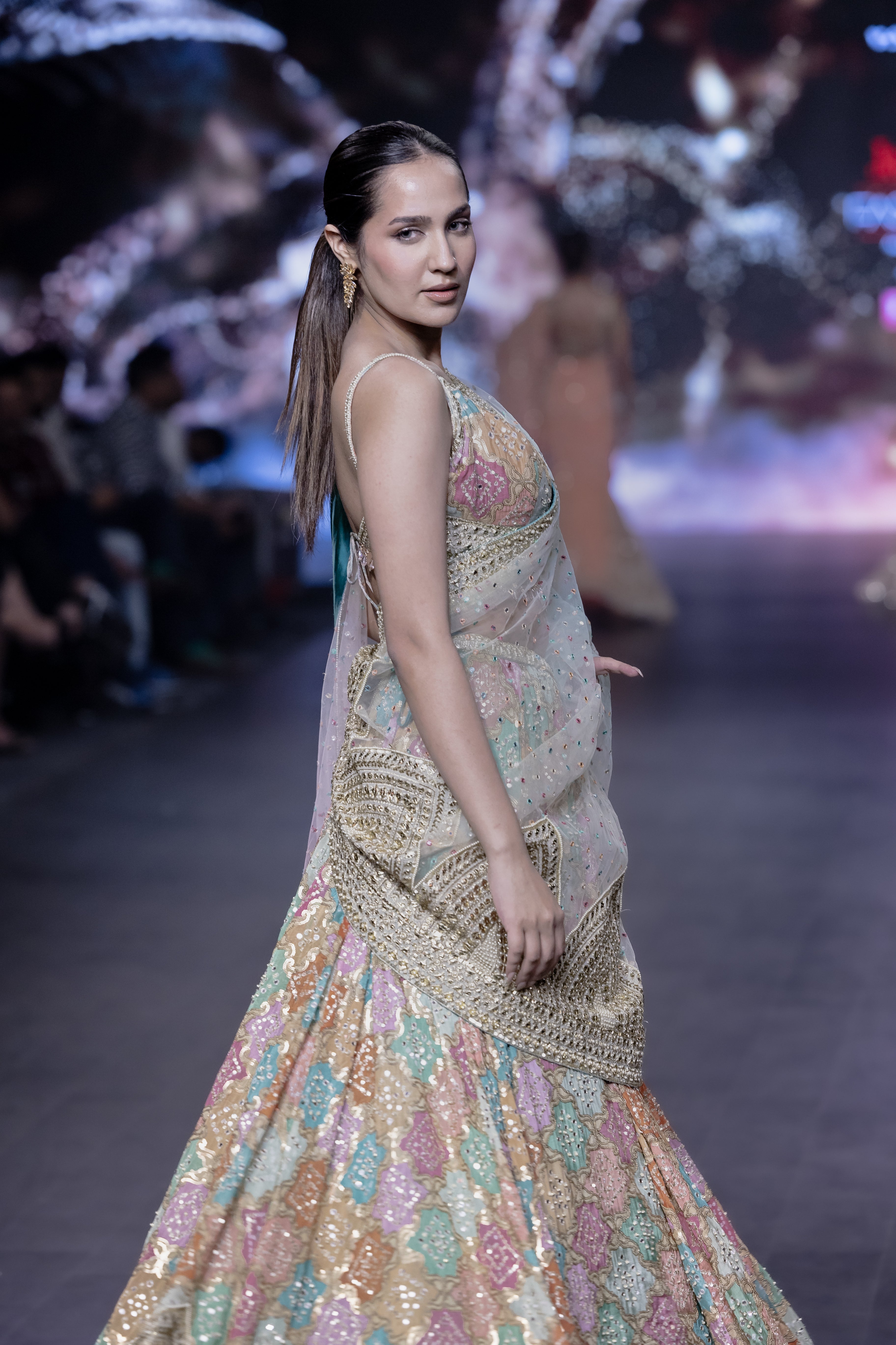 BANDHANI MULTI COLOR LEHNGA SET