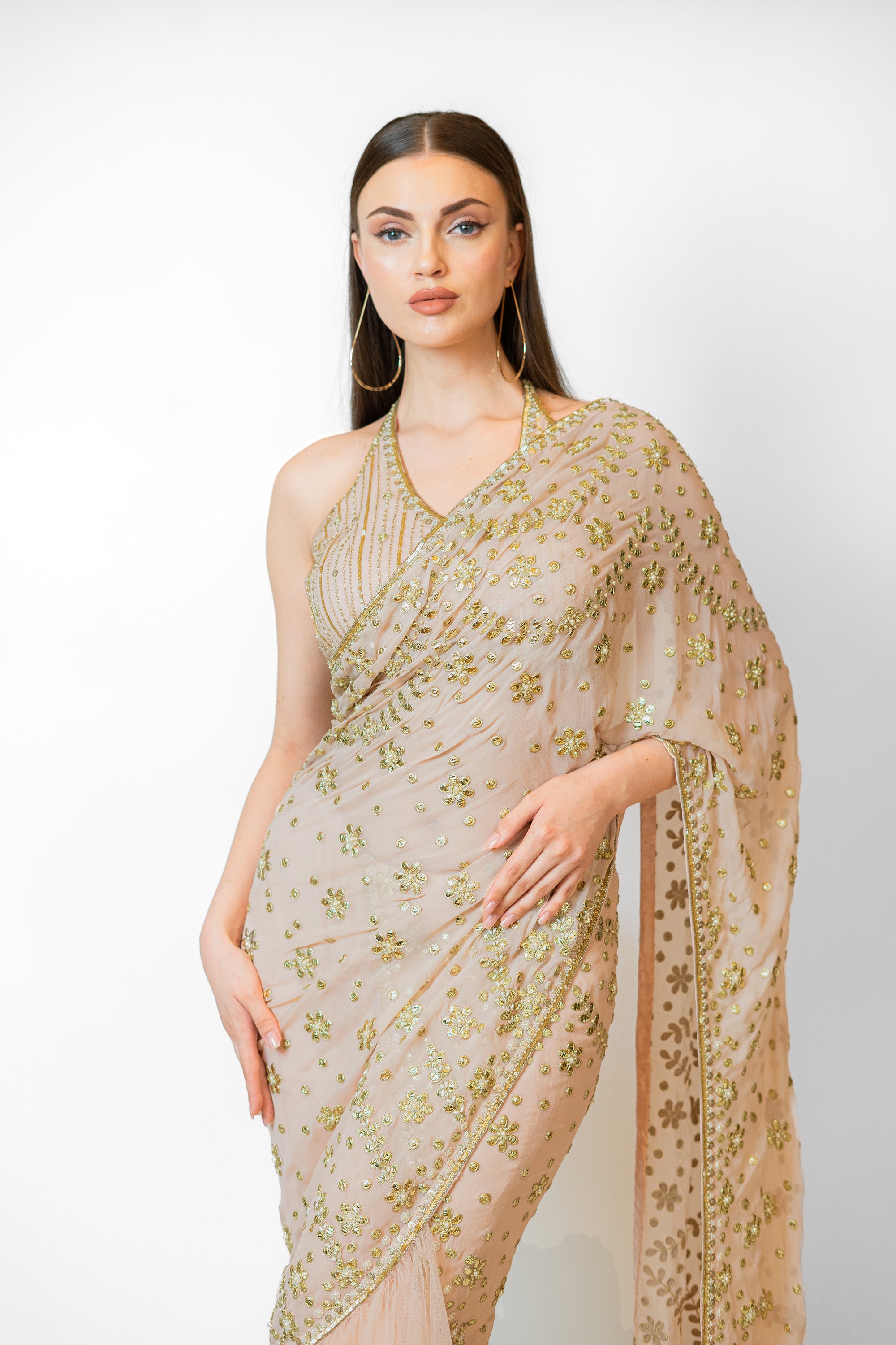 Gold party wear sarees online