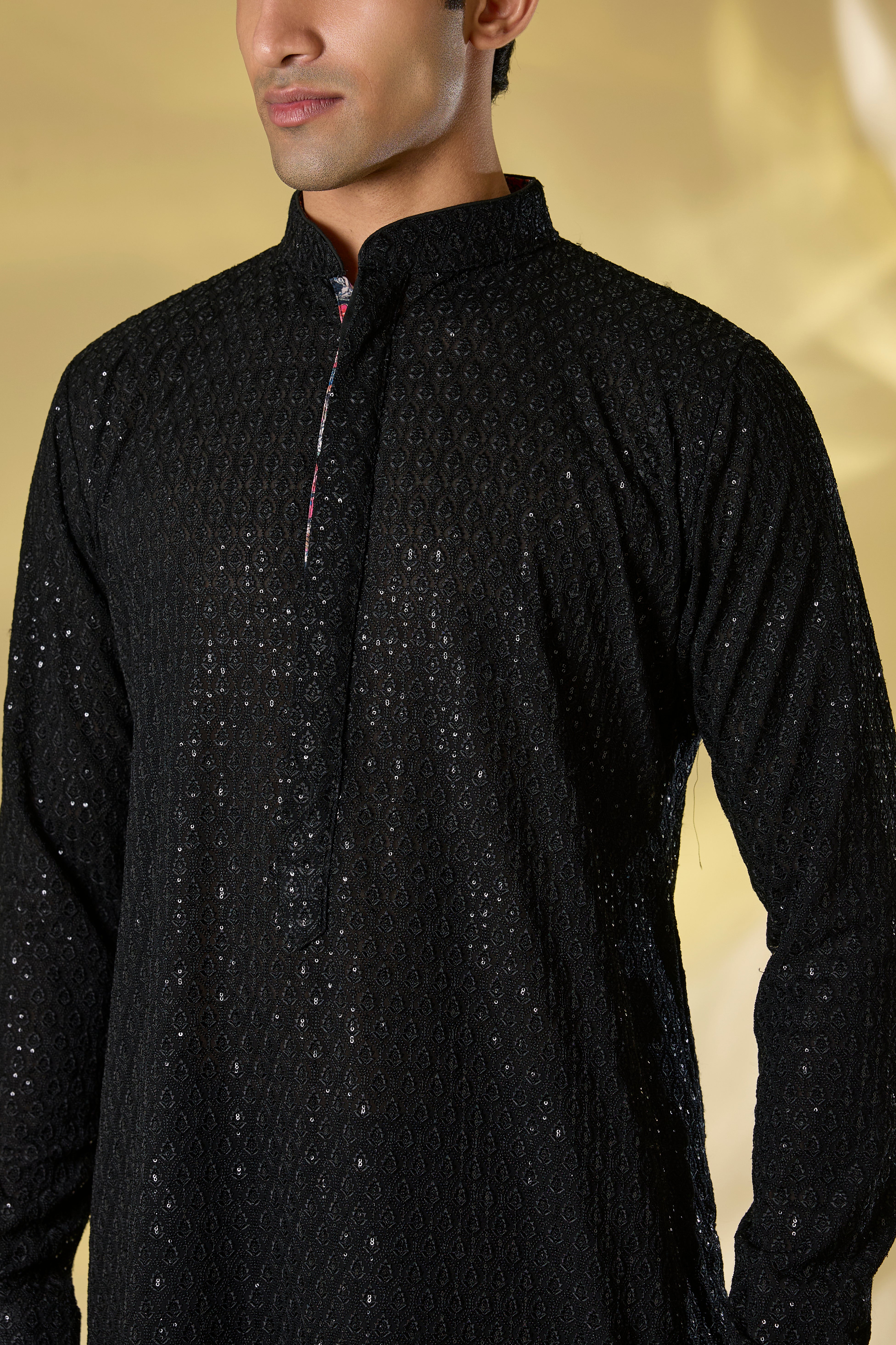 BLACK GORGETTE THREAD+SEQUIN