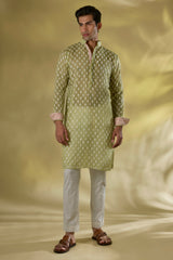 LIME GREEN ORGANZA THREAD+ SEQUIN