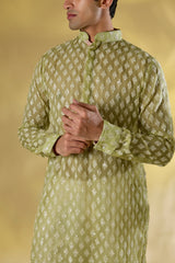 LIME GREEN ORGANZA THREAD+ SEQUIN