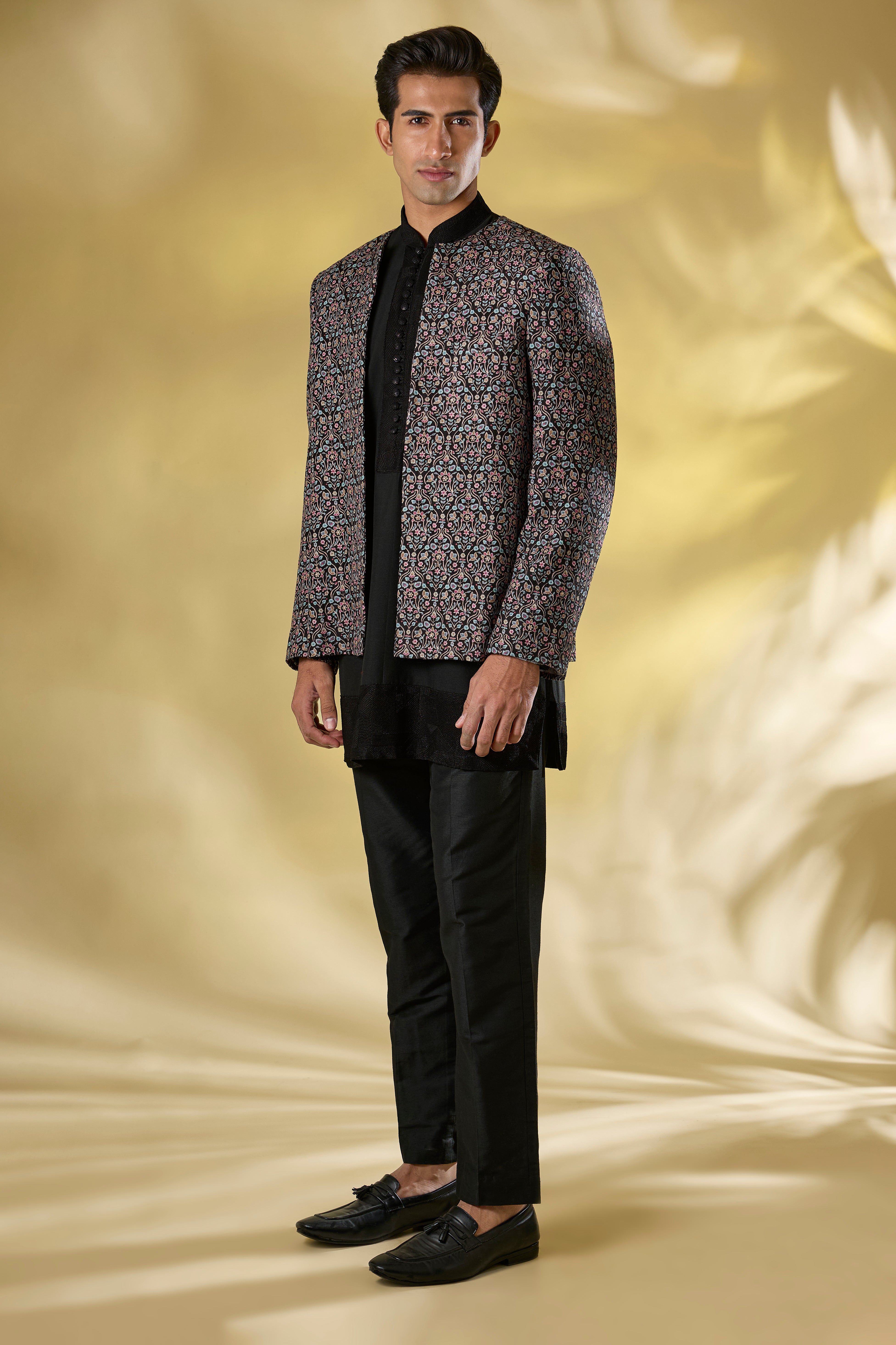 BLACK DOLA SILK MULTI COLOR