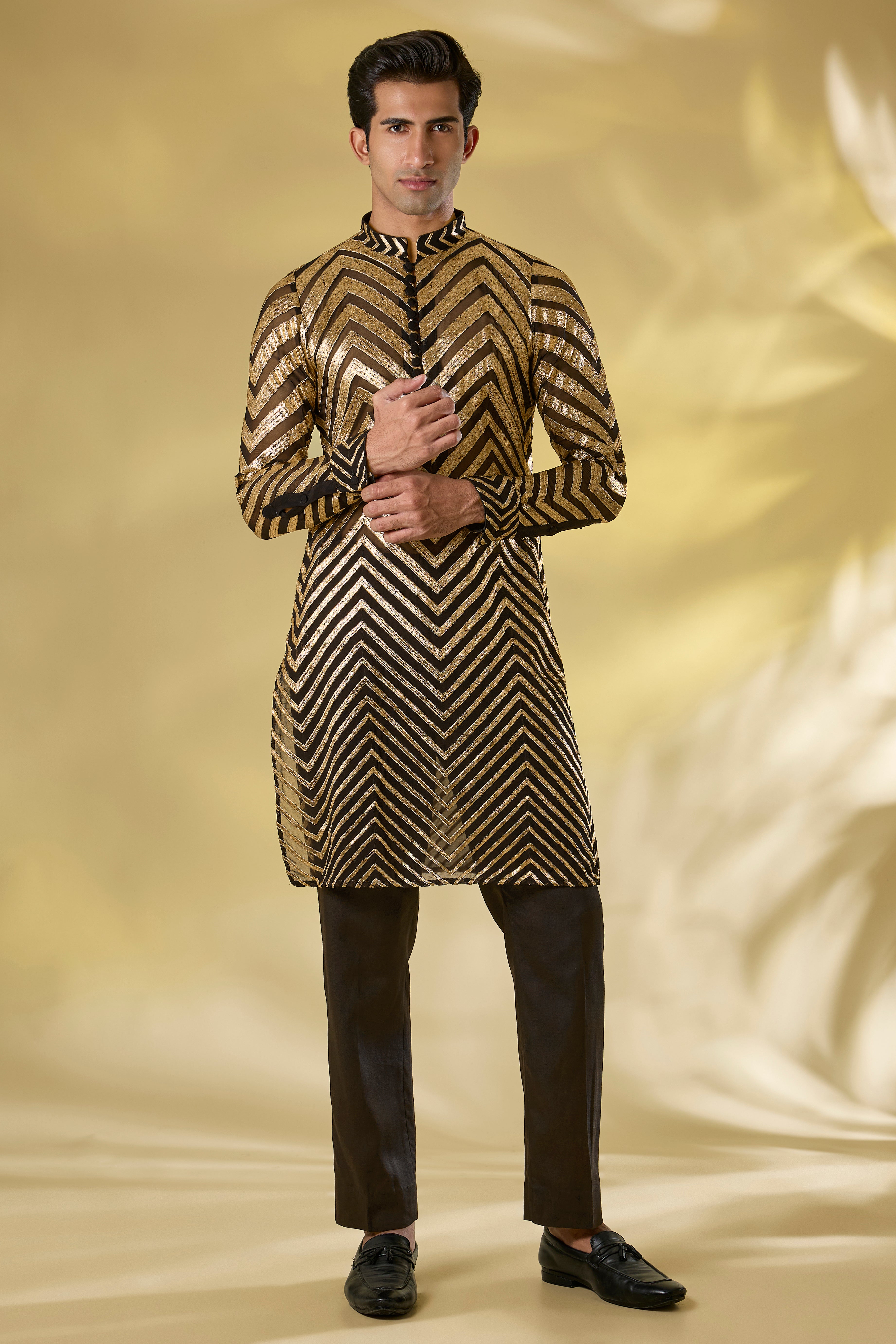 BLACK GORGETTE UNLINED KURTA W