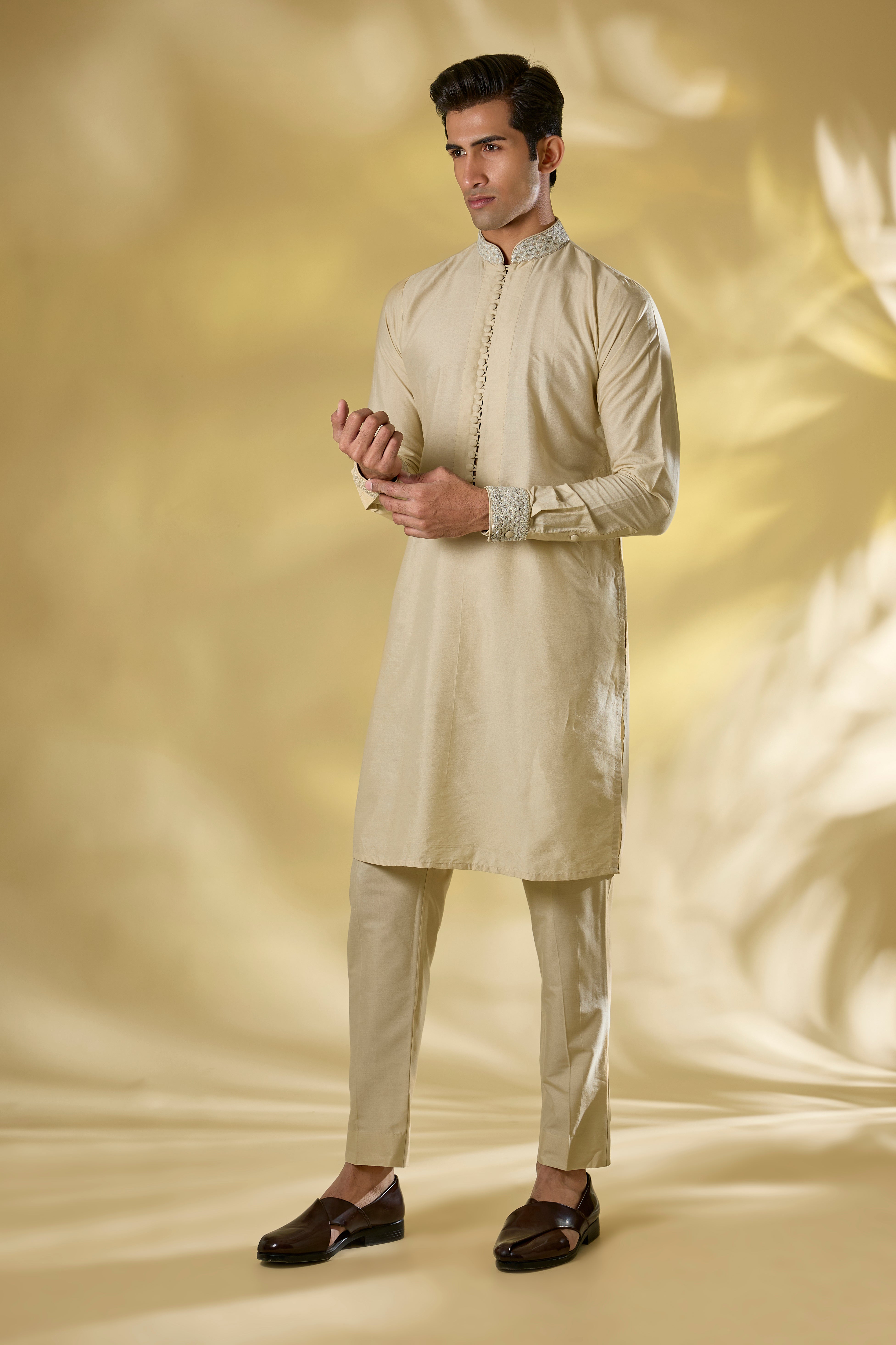 BEIGE SILK FULL THREAD JAAL