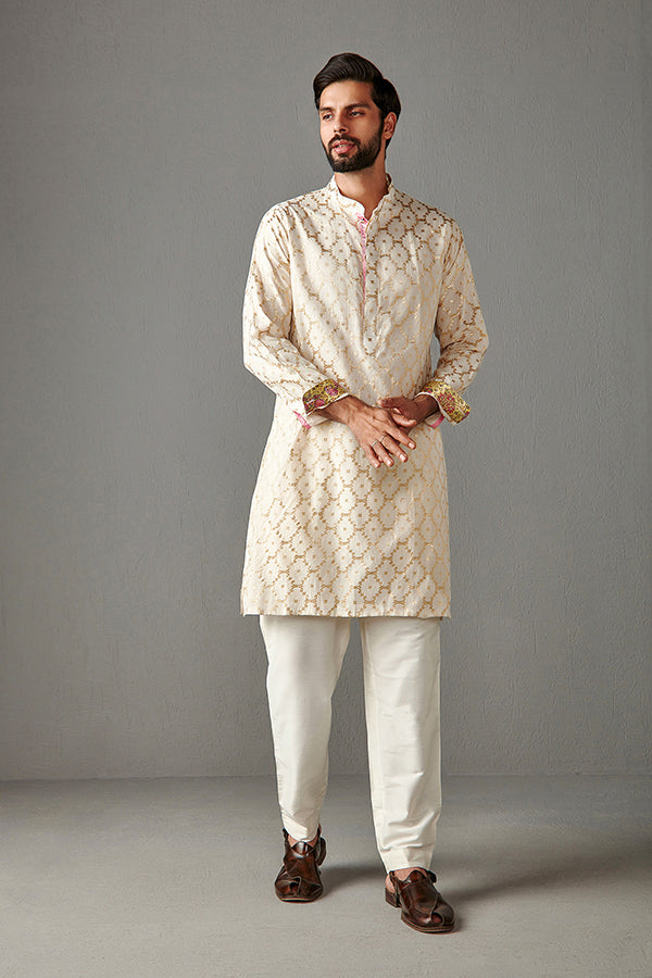 IVORY BUNDI ONLY