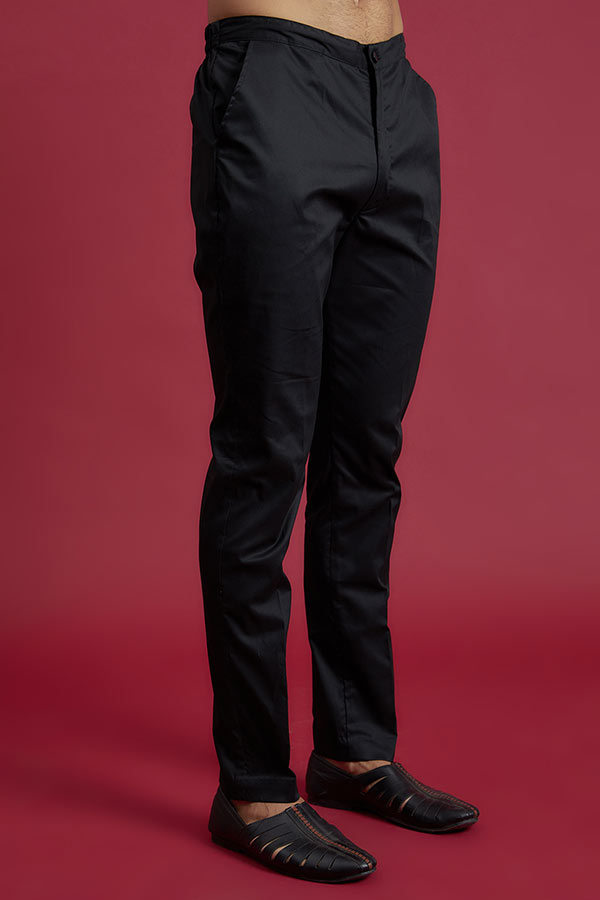 BLACK FULLY THREAD RESAHM WORK GORGETTE KURTA