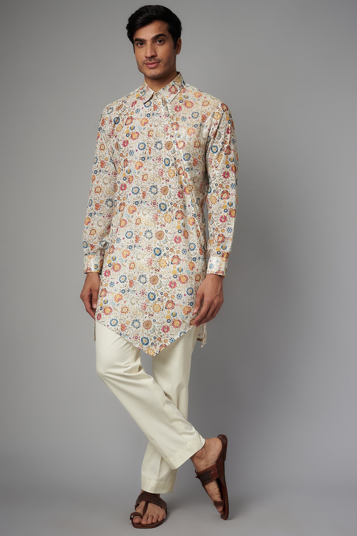 IVORY BLOOM PRINT CREPE / SHEETING UNLINED KURTA SIDE ZIPPER KURTA AND PANT SET