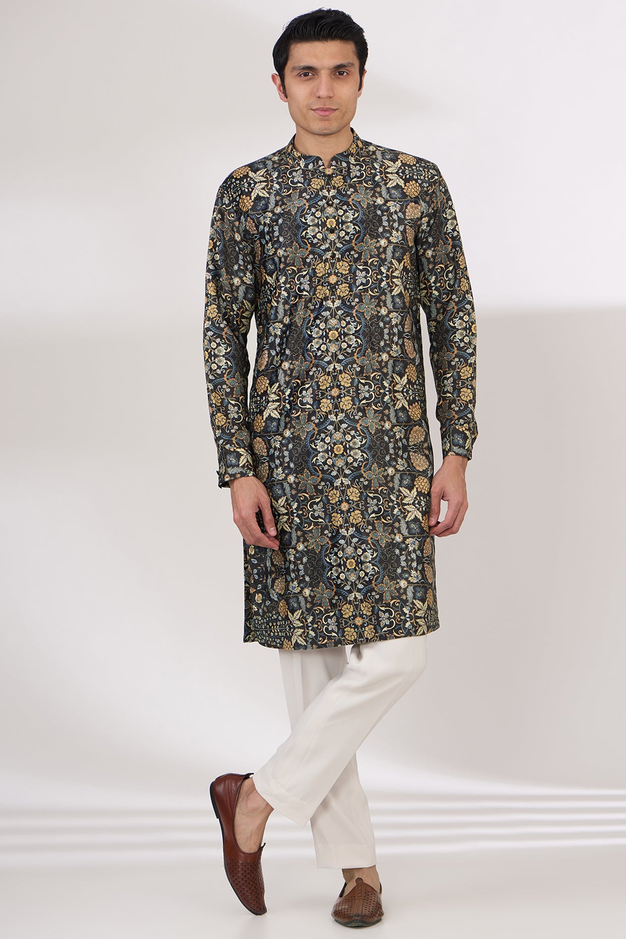 BLACK PRINT VELVET AND PASHMINA WITH CREPE LINING KURTA AND COTTON SILK PANTS