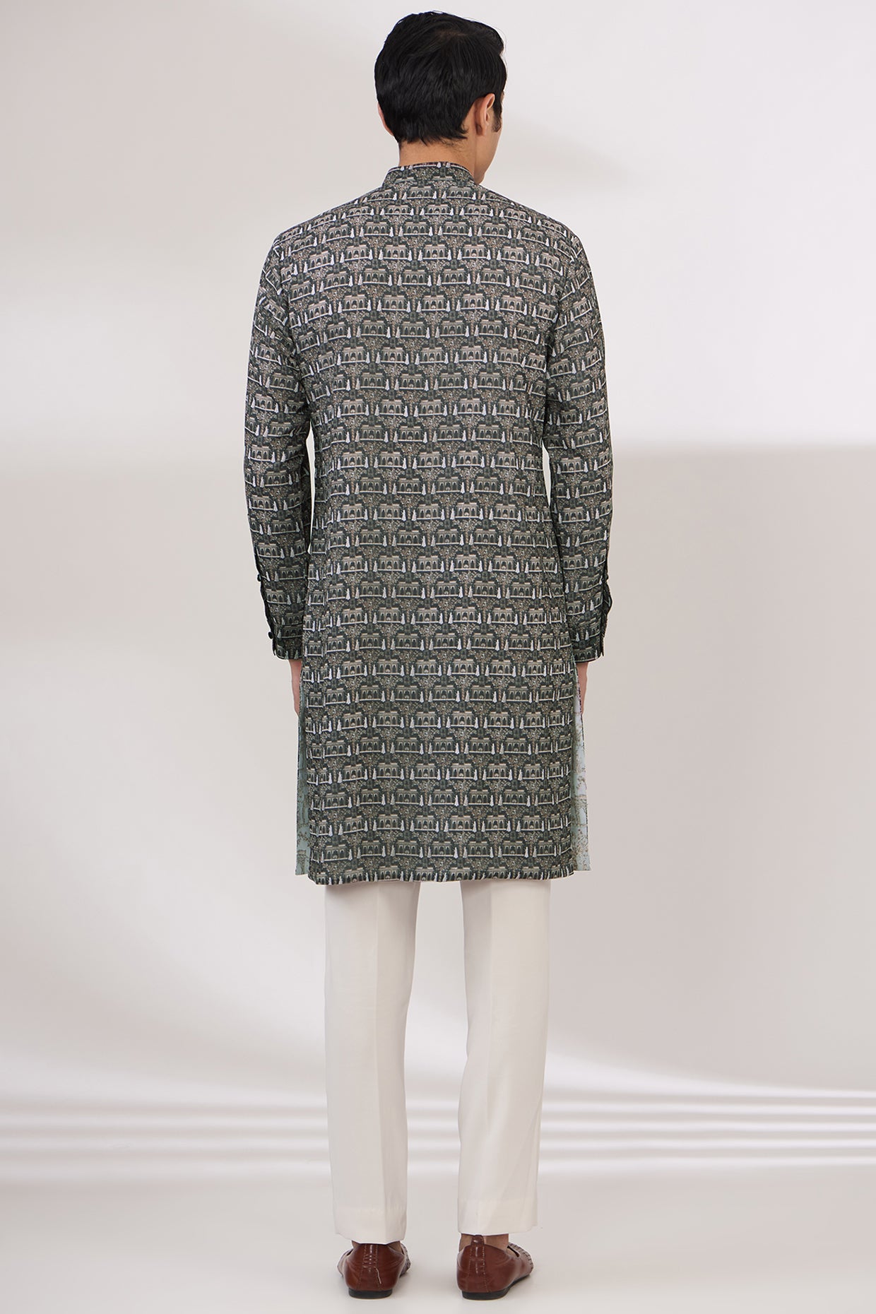 BLACK SHEETING AND GEORGETTE WITH CREPE LINING KURTA AND COTTON SILK PANTS