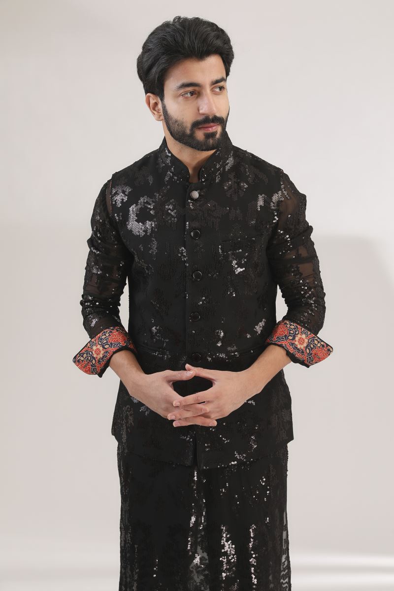 BLACK FULLY EMNROIDERED KURTA WITH BUNDI AND PANTS