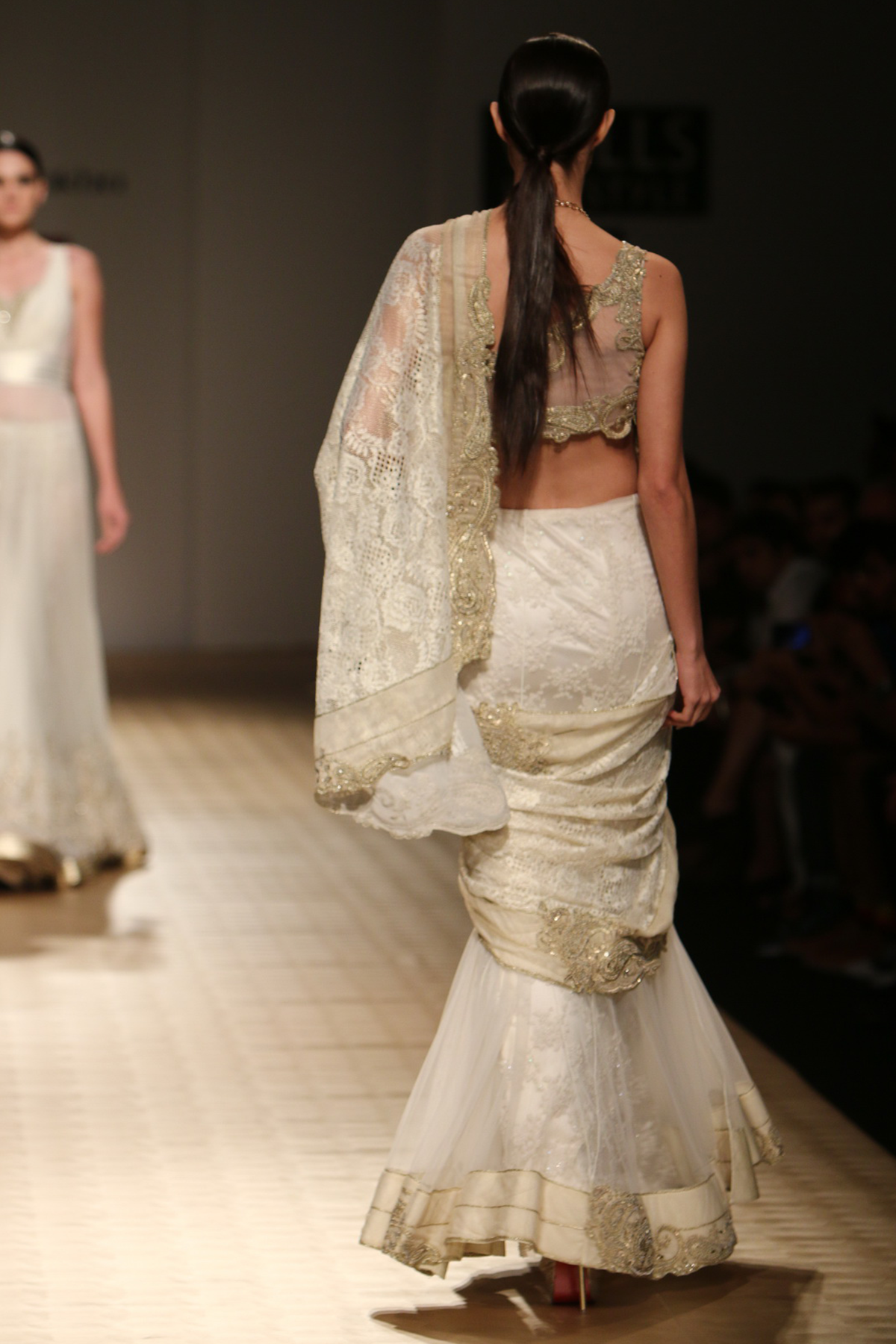 Ivory Net 9 Godes Paisley Border Lehenga Sari with Beaded Lace Petticoat/One Shoulder Paisley Blouse