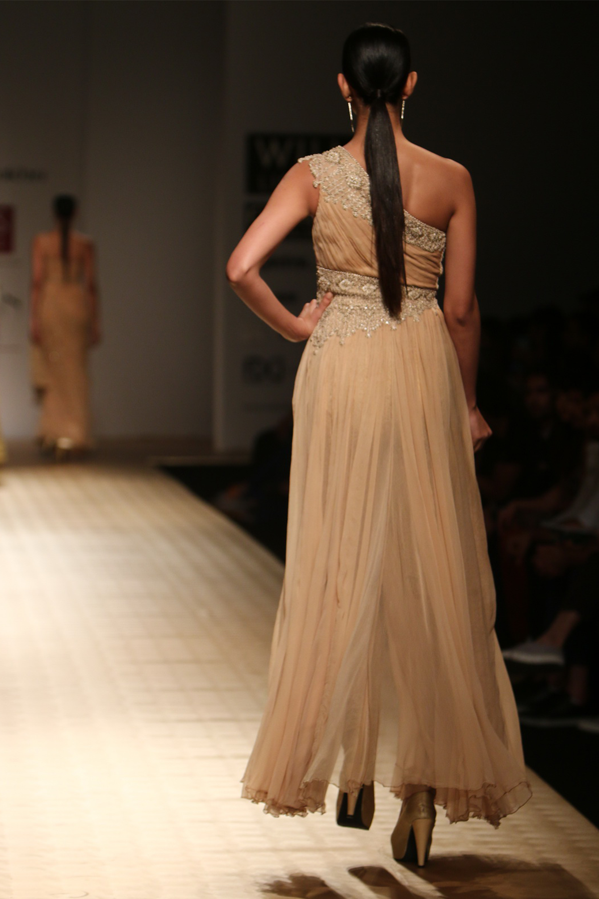Gold Chiffon Roughed with Side Embroidered Panel One Shoulder Jgj-13 Yoke Gown W/ Gold Roses Lace Churi Trouser