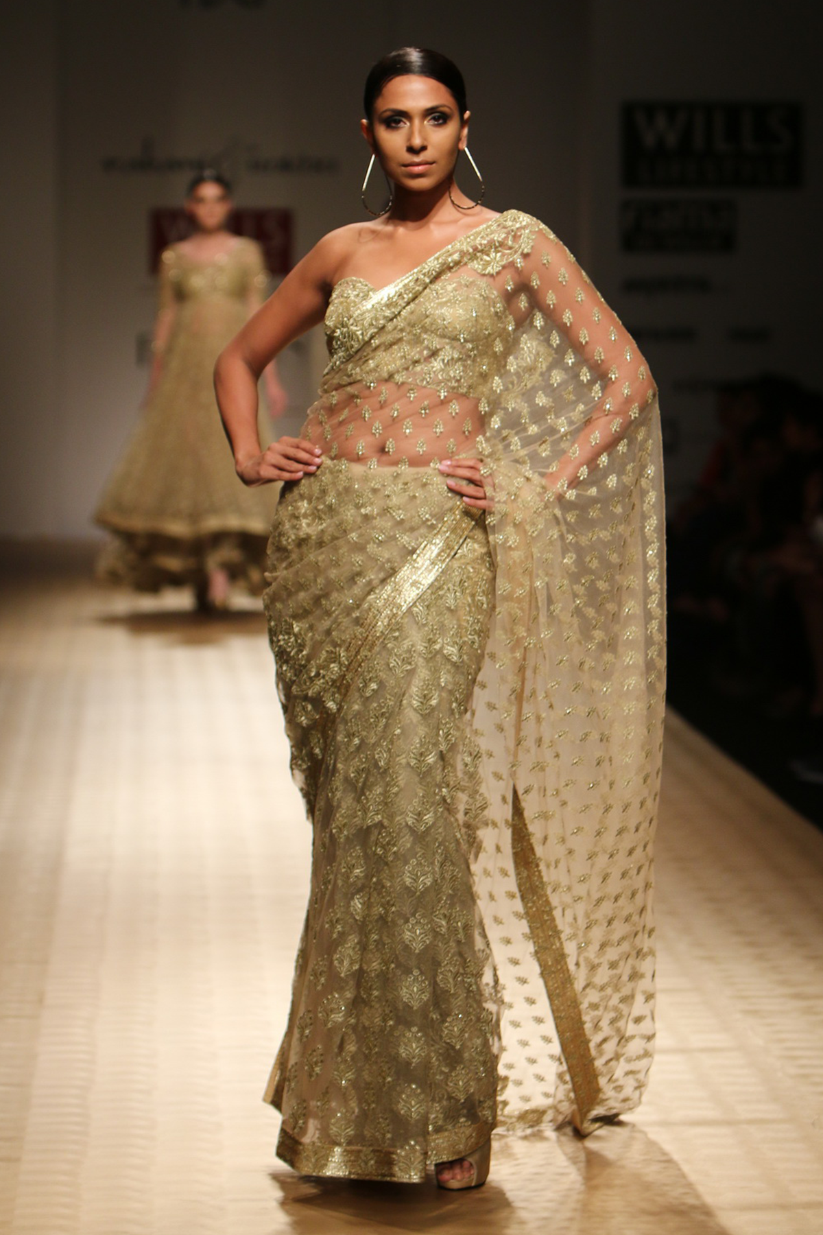 Gold Small & Big Booti & Resham Jaal 9 Yards Border 3 Jaal Sari with Tissue Petticoat with Bustier