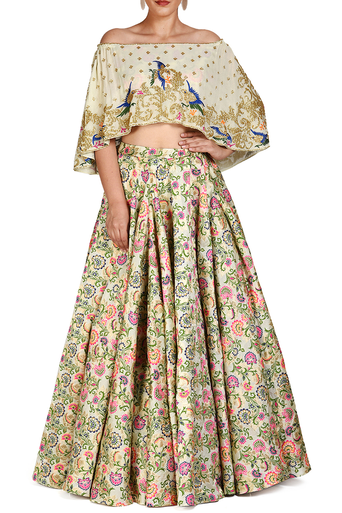 ADHA LEHENGA & CAPE