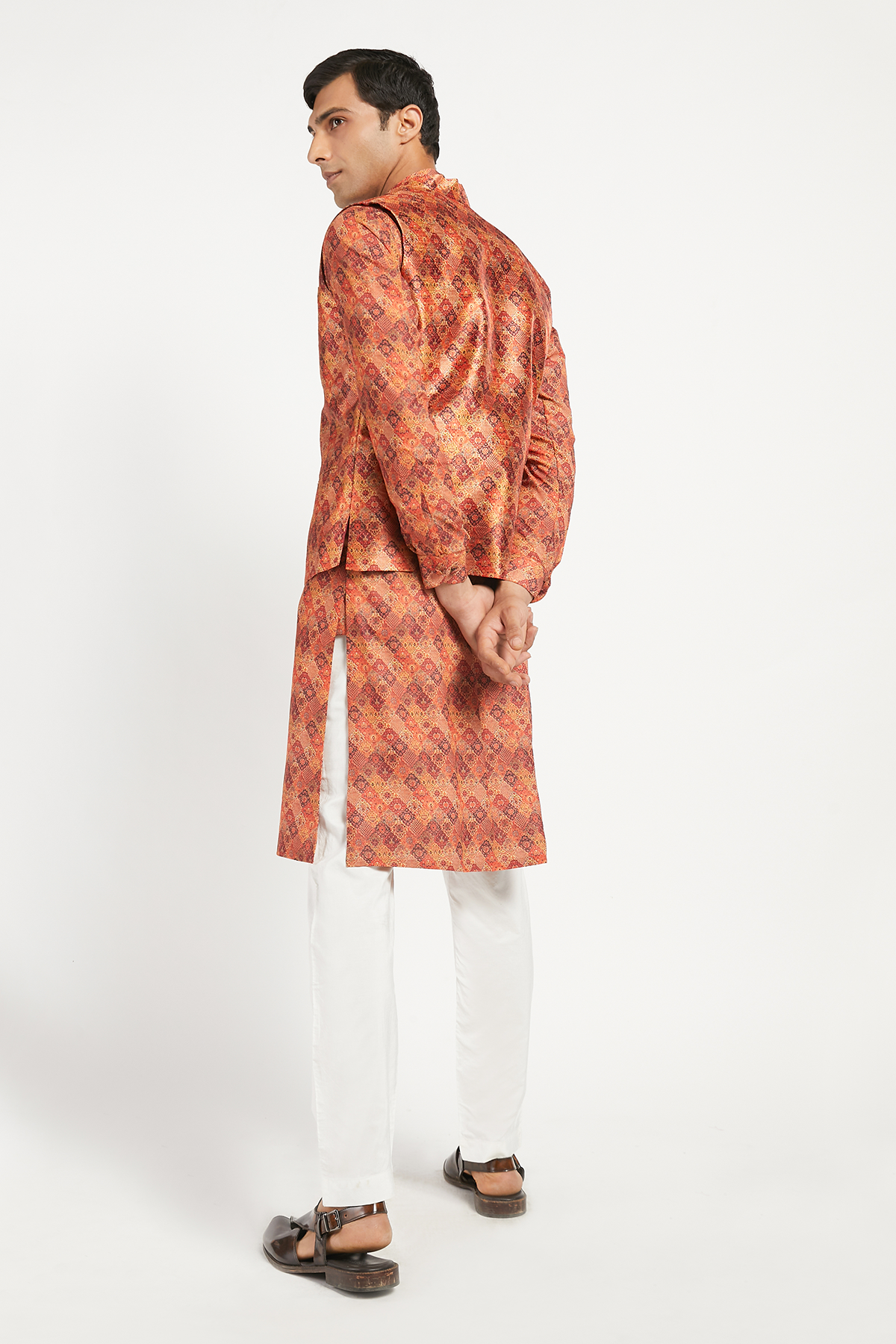 MENS KURTA BUNDI WITH CHURIDAR SET