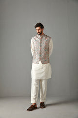Ivory Kurta Set With Bundi Jacket