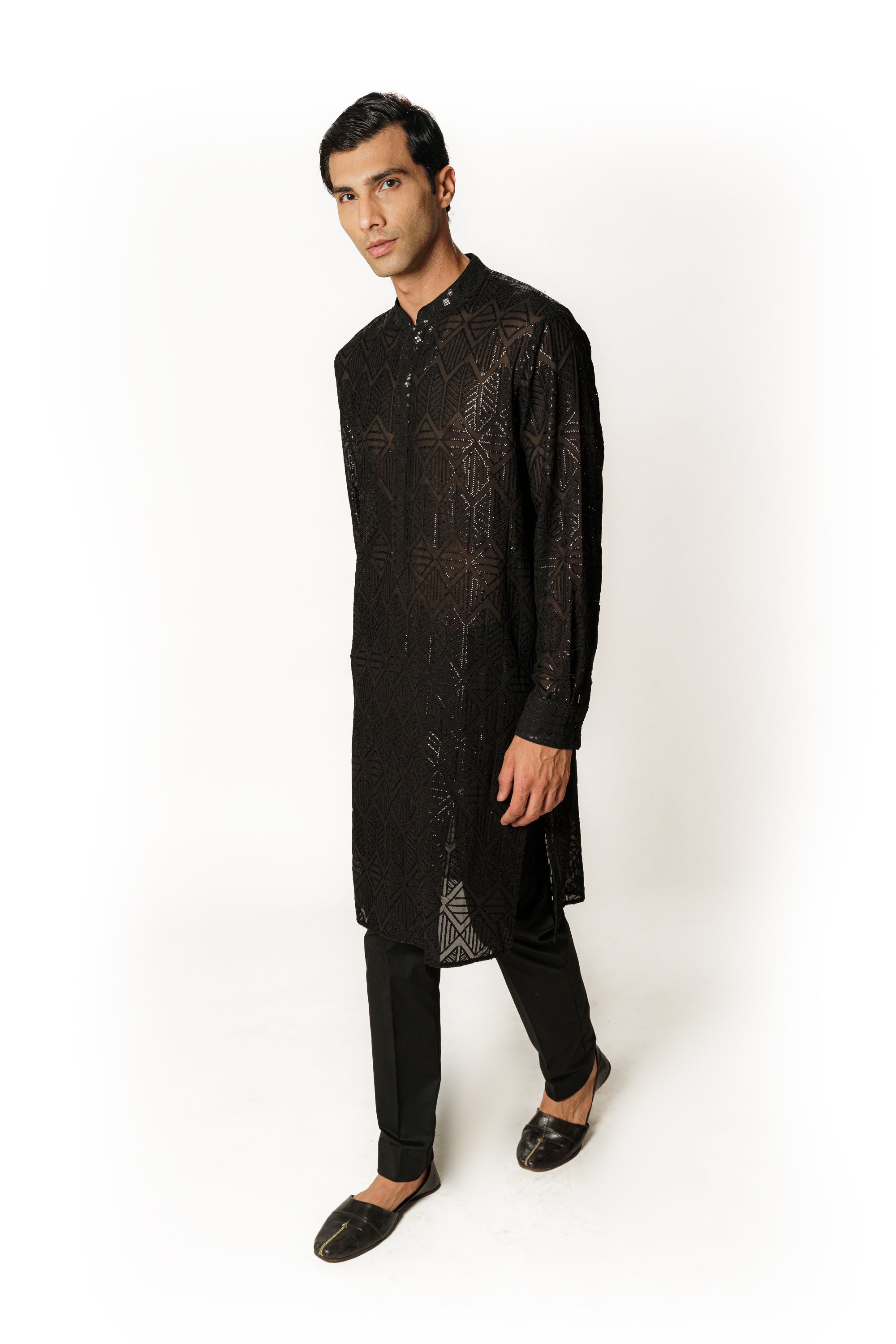 BLACK FULLY SEQUINS JAAL KURTA SET