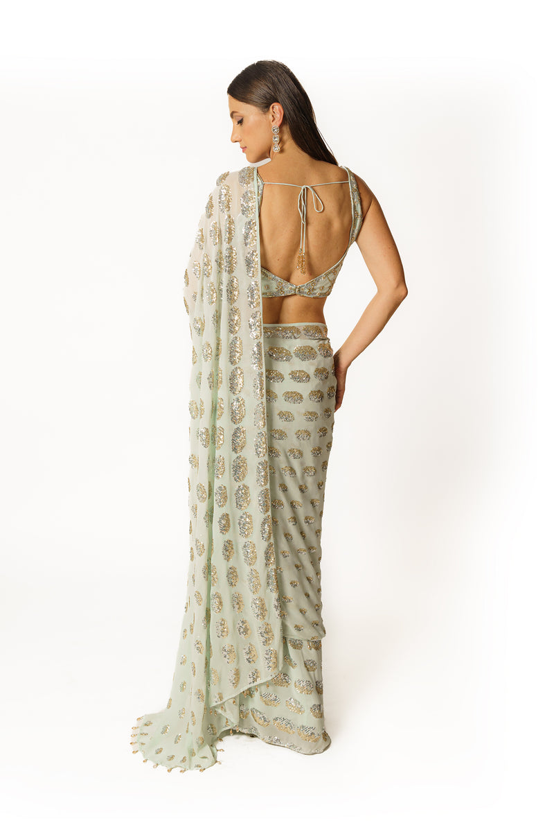 Sairaa aqua sari set