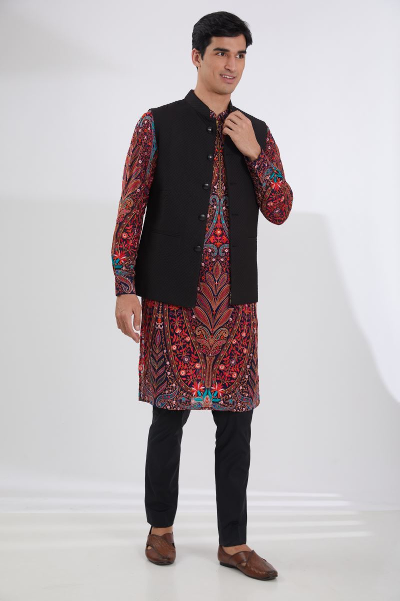 BLACK QUILTED BUNDI WITH MULTI RESHAM JAAL KURTA AND PANTS