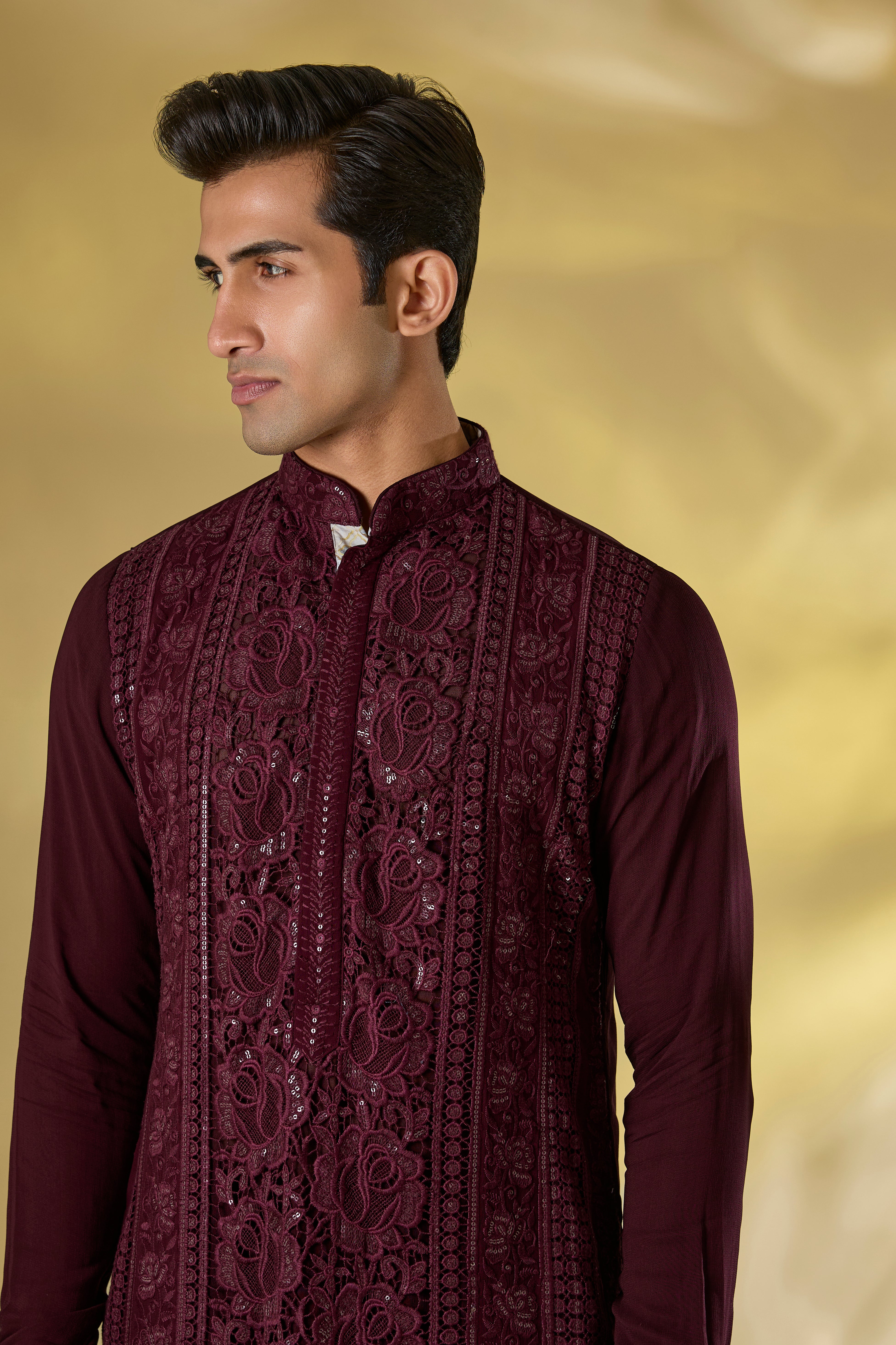 OX BLOOD GORGETTE FRONT EMBO