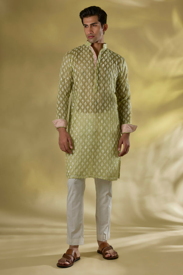 LIME GREEN ORGANZA THREAD+ SEQUIN