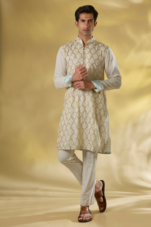 IVORY GORGETTE FRONT OG JAAL