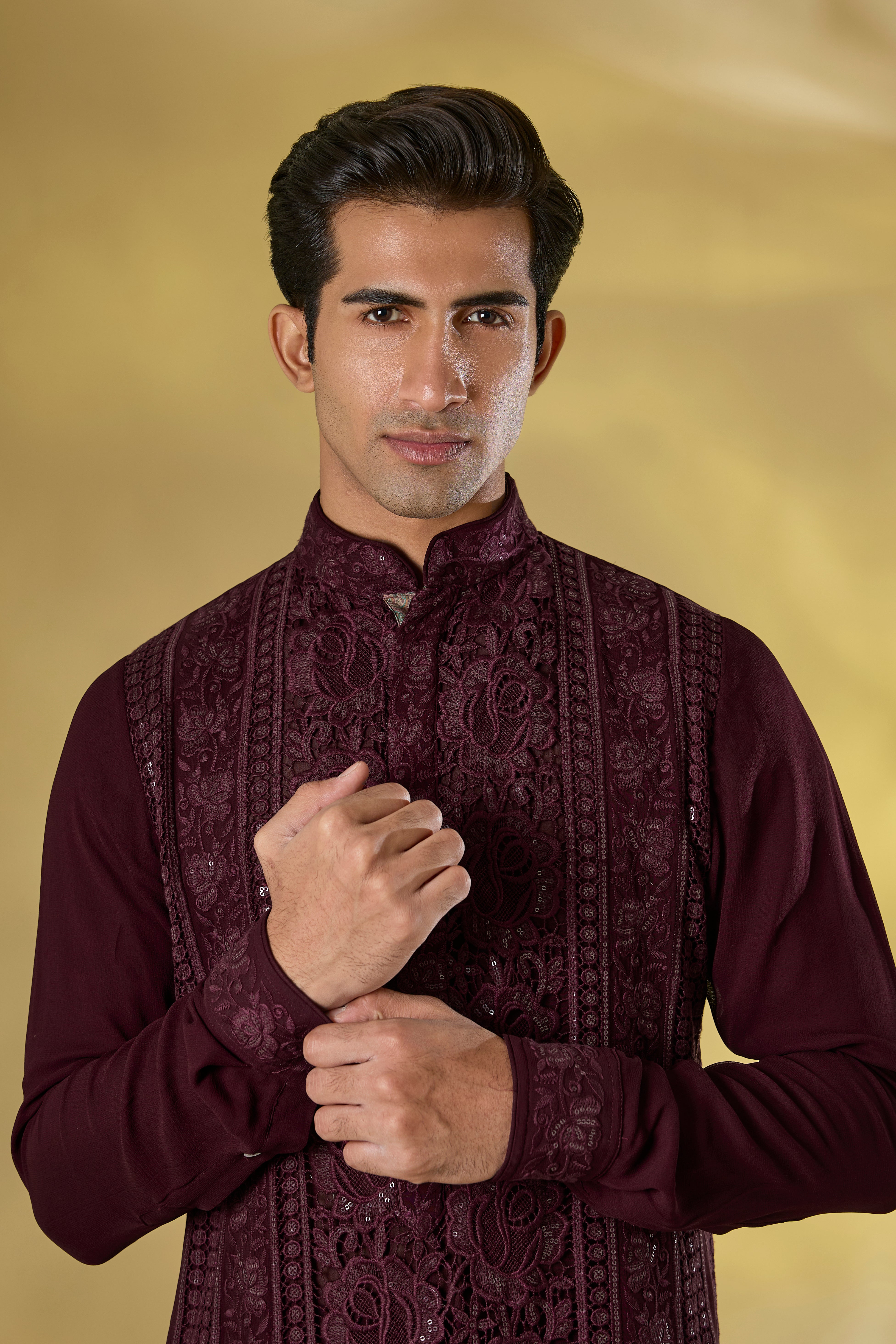 OX BLOOD GORGETTE FRONT EMBO
