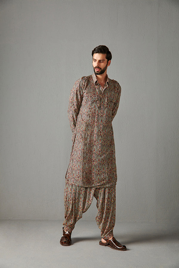 GOLD-PATHAN SUIT