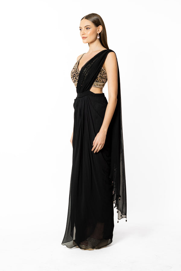 SAIRAA BLACK SARI SET