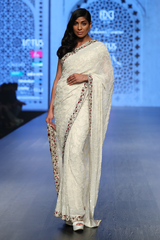 Ivory Foil Georgette 2.5 Floral Jaal Sari W Ruby Stones Border W/Net Blouse & Belt