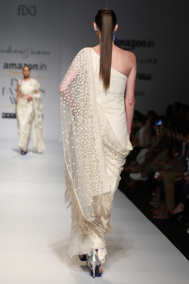 Ivory Flower Burst Tassel Drape W. Lace One Shoulder Gown W/ G-60 Interling