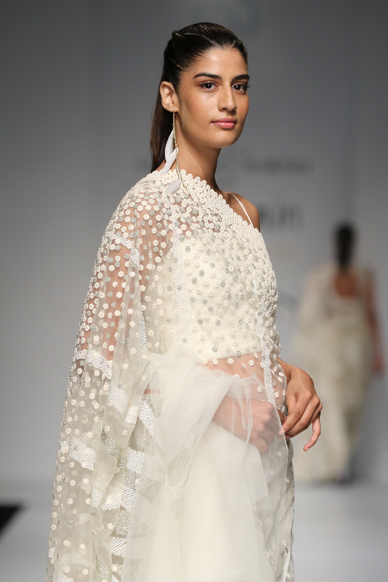 Ivory Flower & Flames 2.5 Meter Drape W/Net Frill Lehenga Sari Set W/G-60 Sheeted Skirt W/Lace Corset