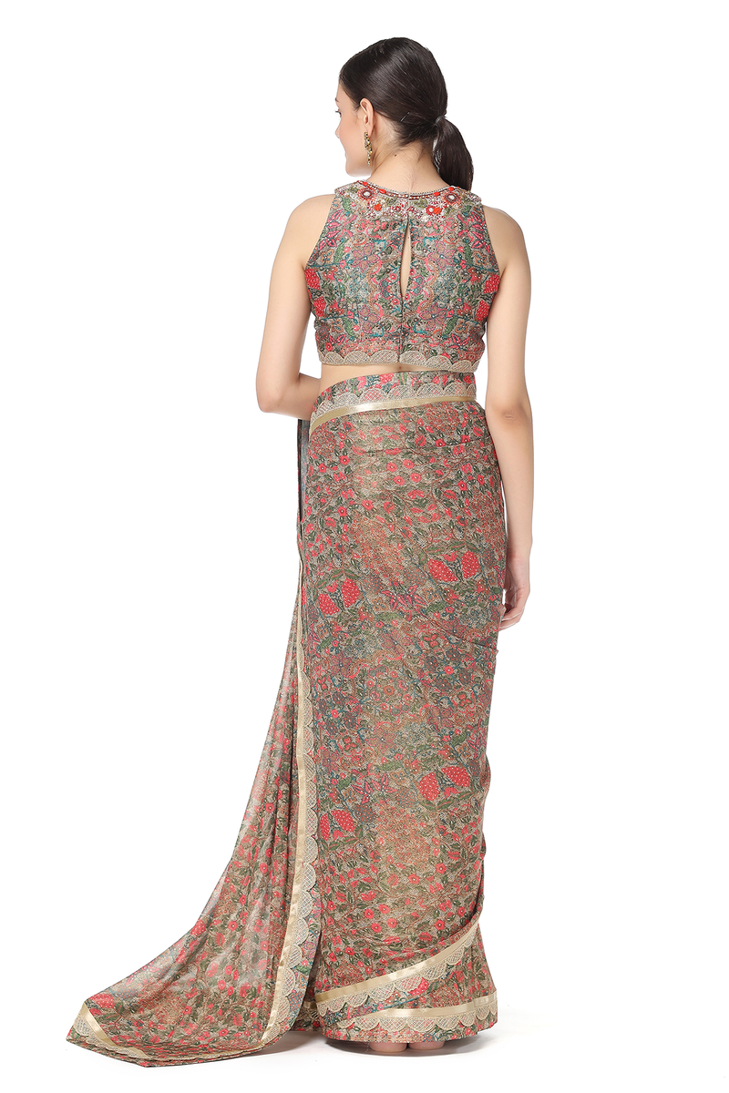 Sairaa Sari Set