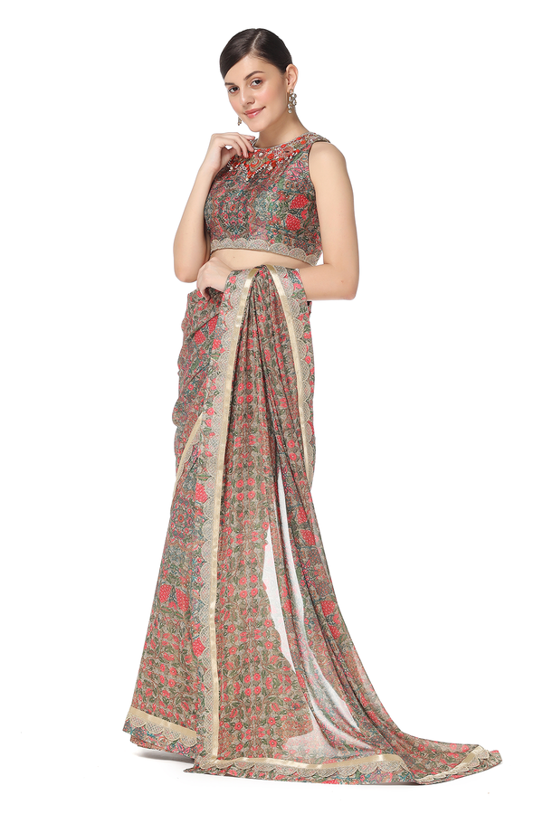 Sairaa Sari Set