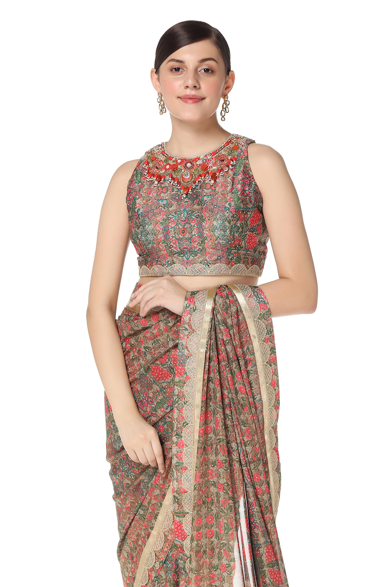 Sairaa Sari Set