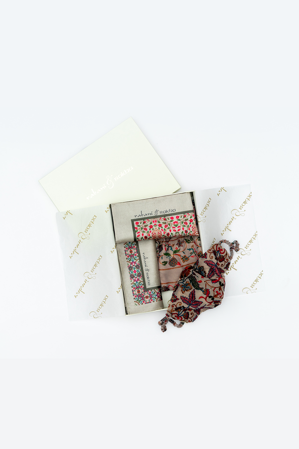 Skin Print Pocket Square and Mask Gift Box