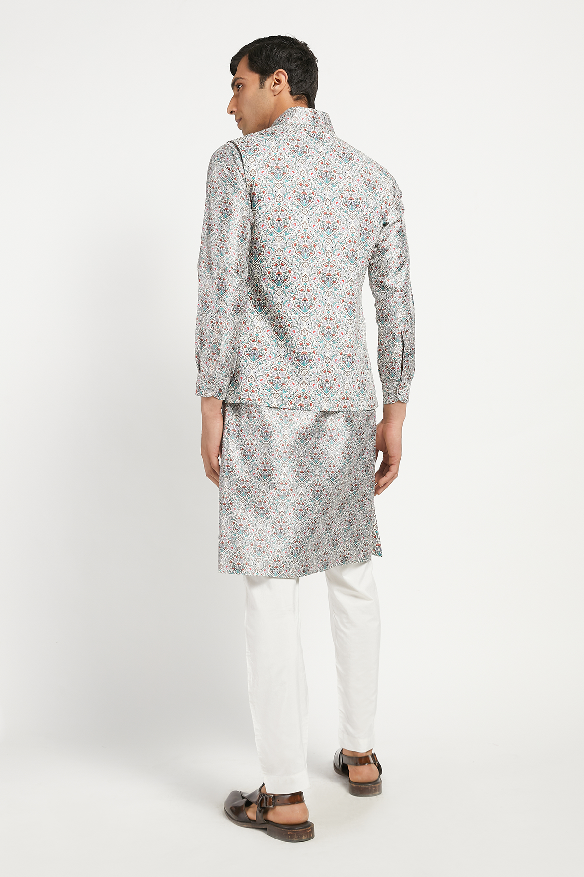 MENS KURTA BUNDI WITH CHURIDAR SET