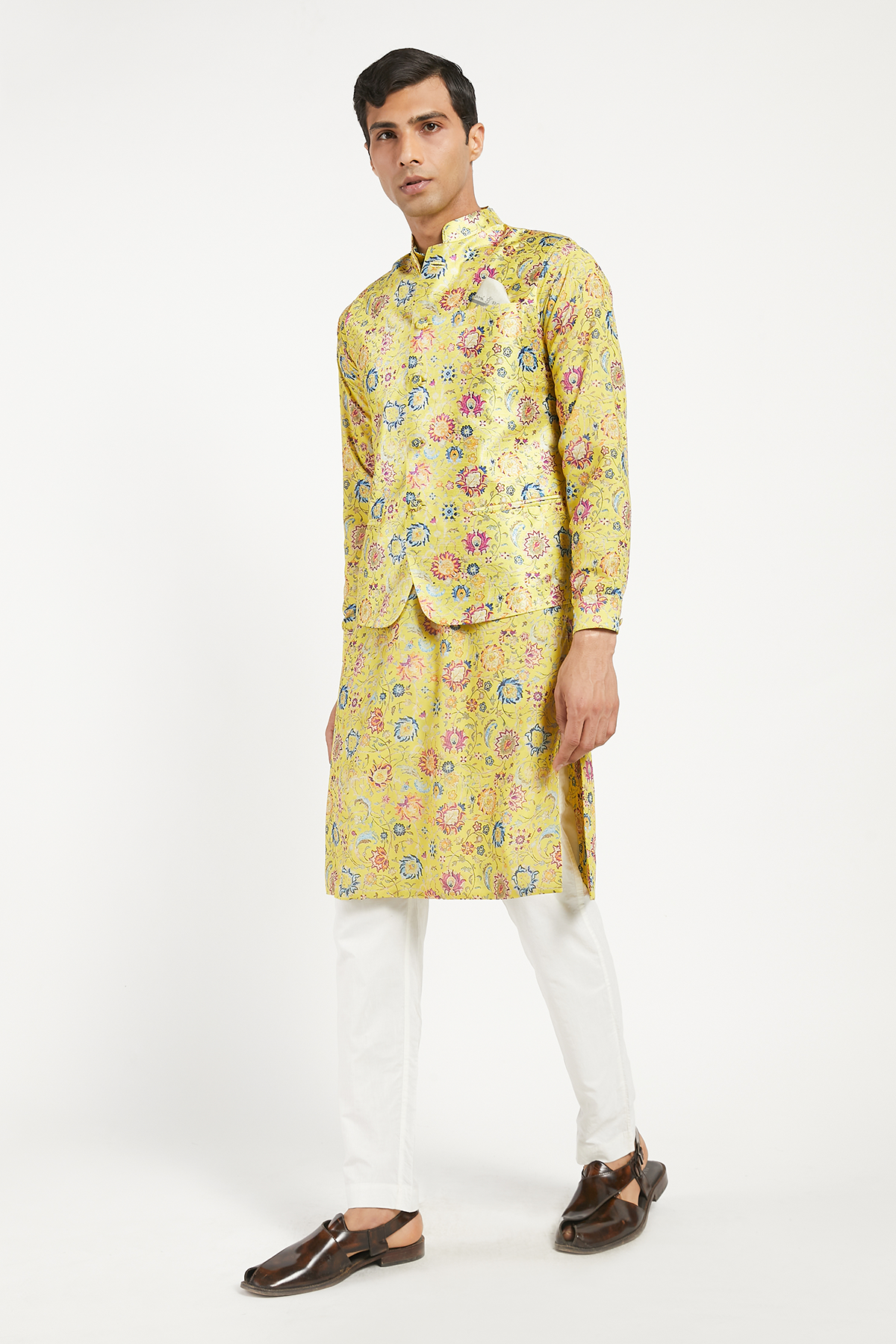 MENS KURTA BUNDI WITH CHURIDAR SET