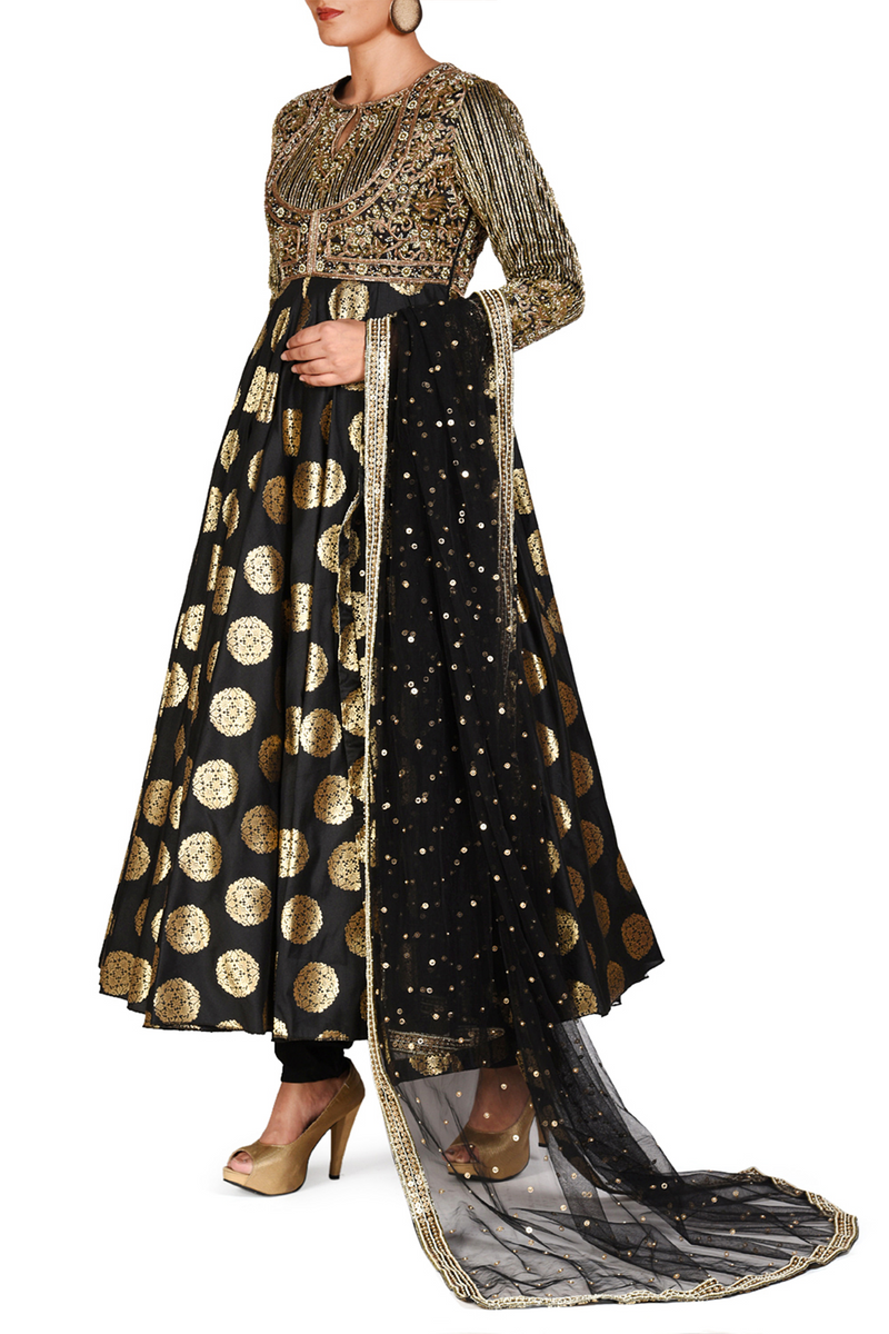 AFIA KURTA SET