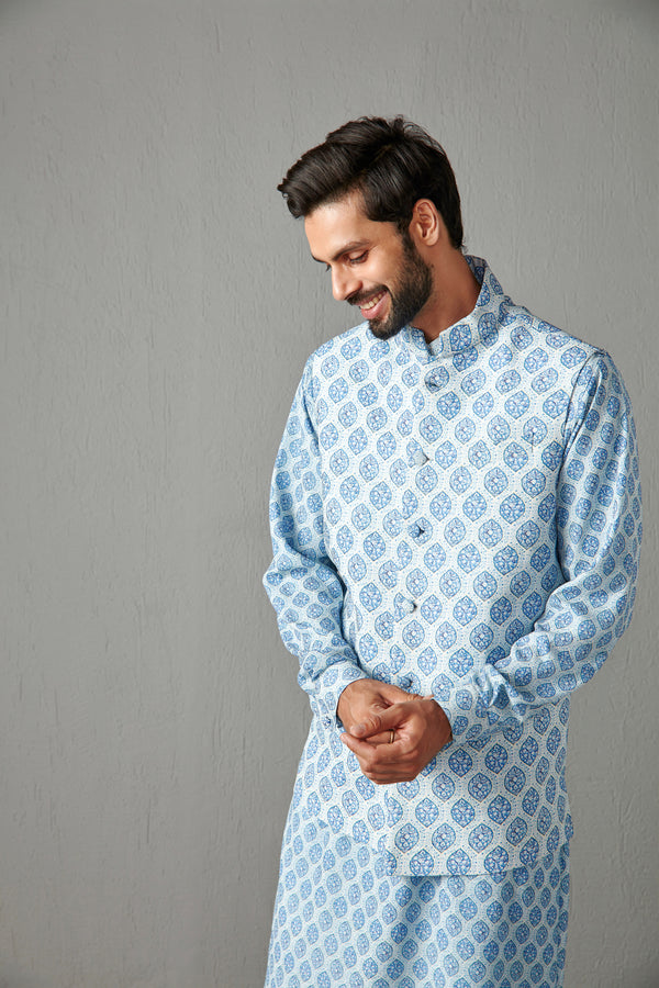 Aqua Blue Kurta Set With Bundi Jacket