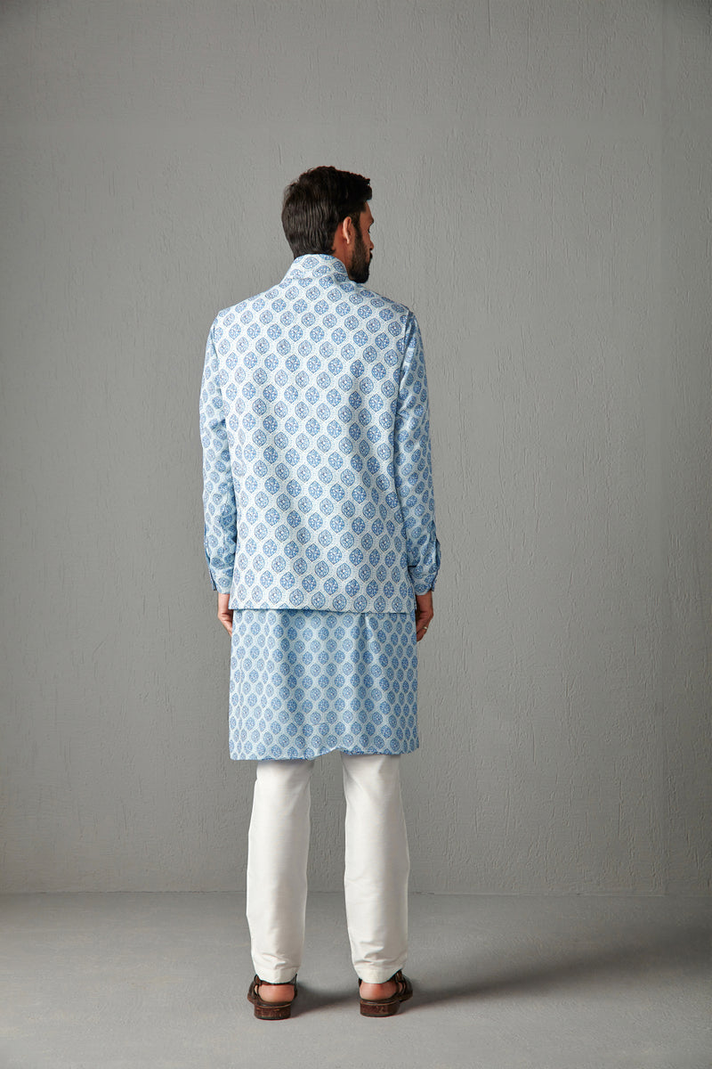 Aqua Blue Kurta Set With Bundi Jacket